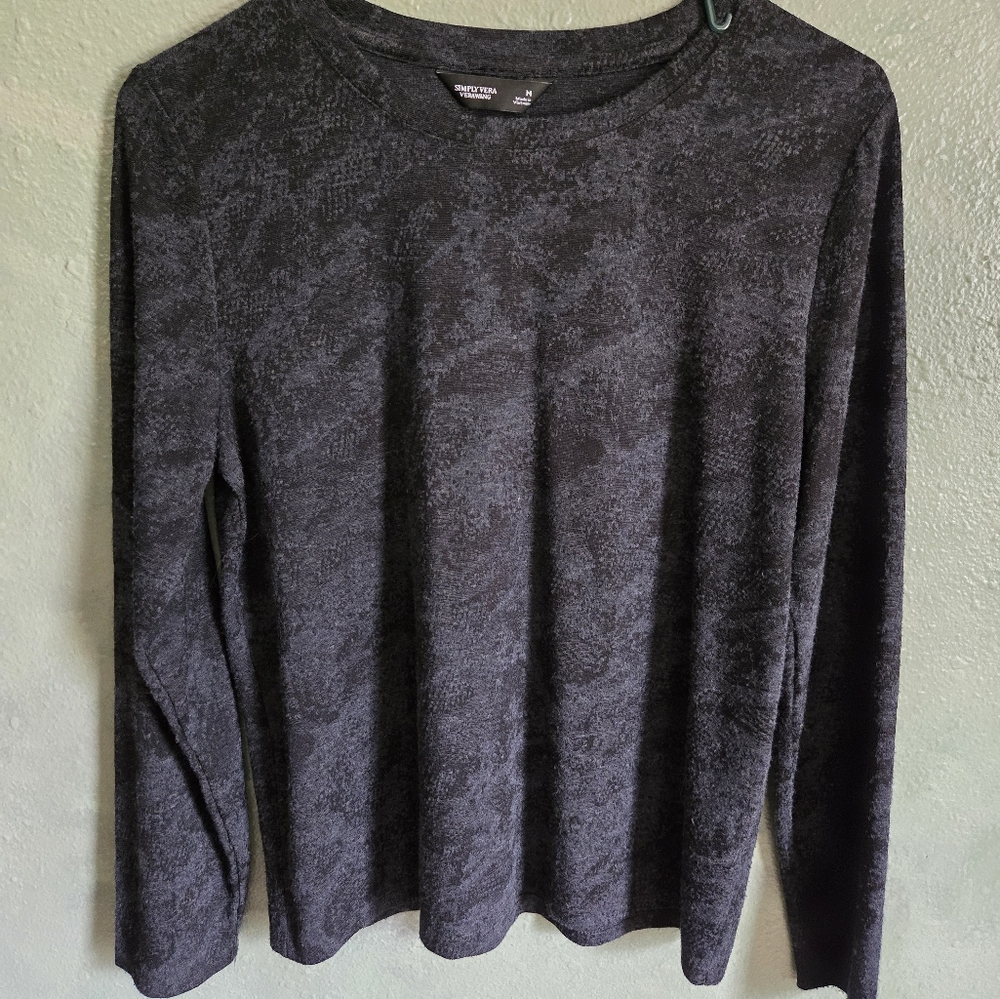 The Vera Wang long sleeve black and grey shirt in women's size M